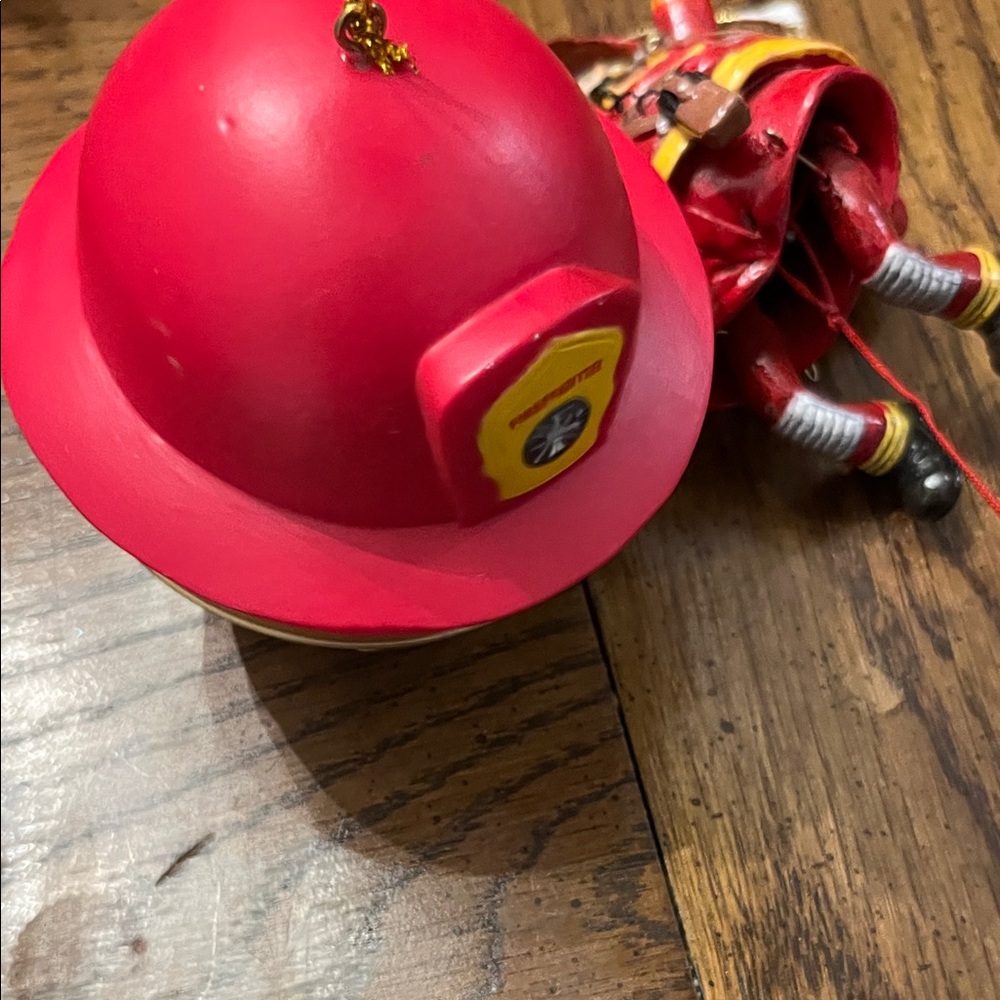 Collection‎ of Firefighter themed ornaments - Picture 9 of 9